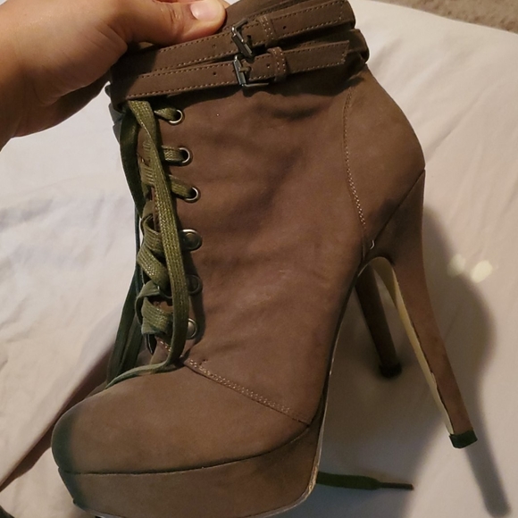 Brown Buckle High Heels - Picture 2 of 3